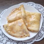 Domowe naleśniki z twarogiem na słodko Domowe naleśniki z twarogiem na słodko – stałe menu